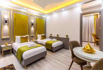 Santa Rio Taxim Hotel has Smoking rooms