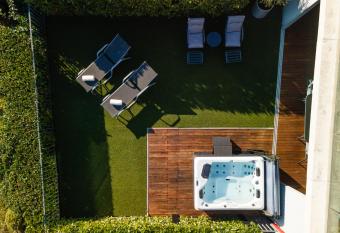 Apartments Feral Portoro   has Balcony rooms