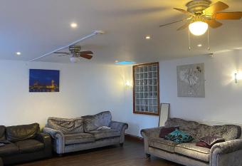 Chalet Bungalow sleeps 14 8mx7m lounge Authorised events welcomed Extra Rates apply has Balcony rooms