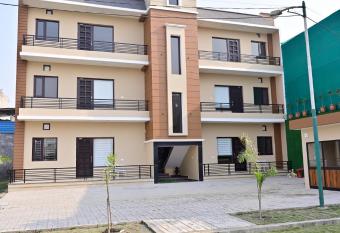 Ideal Home stay allows 18 year olds to book a room