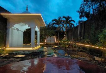 Villa Green Garden by Masterpiece Villa has Balcony rooms