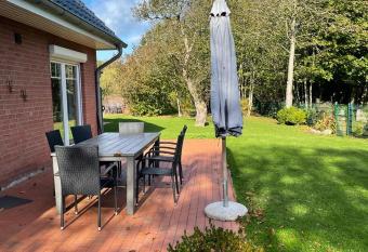 Ostseehuus Apartment I allows 18 year olds to book a room