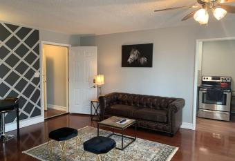 Heart Downtown! Great Location! PT7D has Balcony rooms