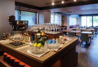 Hotel GrandConsort Naha has rooms with a private hot tub