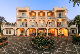 Hotel Regina Palace Terme has Balcony rooms