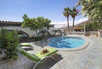 Finca Fani 1 has Balcony rooms