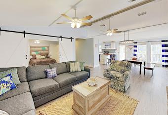 Cabana Beach Home has Balcony rooms