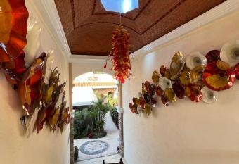 Mes  n de las Delicias has Balcony rooms