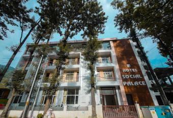 Hotel Social Palace has Balcony rooms