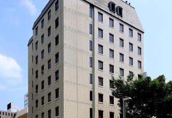 Hotel S-plus Nagoya Sakae has Smoking rooms