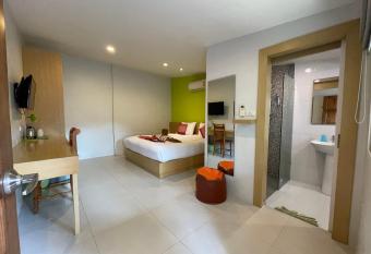 Good 9 at Home allows 18 year olds to book a room