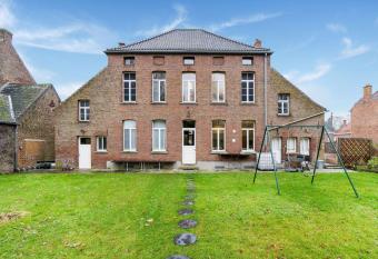 Luxury holiday home in Vloesberg with sauna and hot tub has Balcony rooms