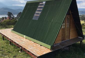 Acogedora MiniEcoCaba  a con Vista Al Embalse de Tomine allows 18 year olds to book a room