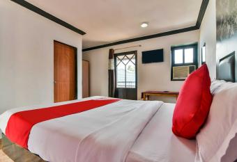 POP 84698 Orchid De Goa allows 18 year olds to book a room