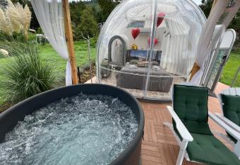 Cupola glamping dome Sarajevo has Balcony rooms
