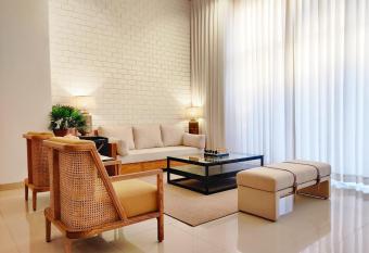 Eros Stays- Premium 3 BHK Duplex Pool Apartment has Balcony rooms