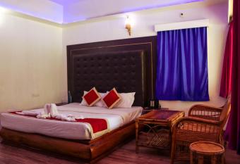 Blue Island Beach Resort has Balcony rooms