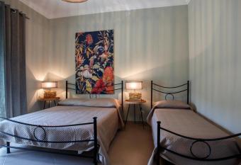 Alloggi Villa Sarsina has Balcony rooms