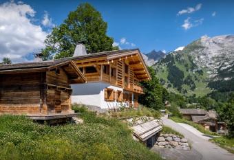 Bleu Infini - OVO Network has Balcony rooms