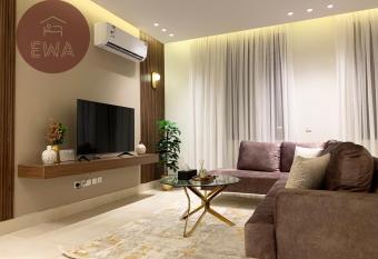 Kease Morouj D-1 Luxury Gold GZ67 allows 18 year olds to book a room