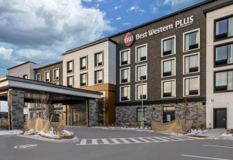 Best Western Plus Parry Sound allows 18 year olds to book a room