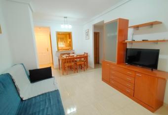 ACV - Costa Caribe I-2   L  nea Planta 4 Norte allows 18 year olds to book a room