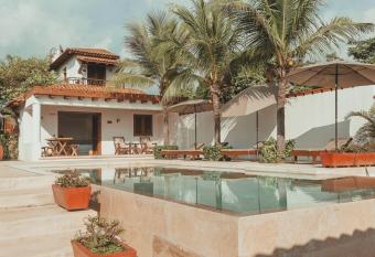 Refugio de piedra - Troncones has Balcony rooms