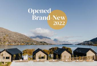 Driftaway Queenstown has Balcony rooms