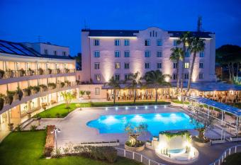 Hotel Isola Sacra Rome Airport has Balcony rooms