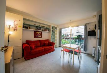 Victoria Appartement has Balcony rooms