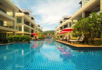 Pelican Luxury Apartments has Balcony rooms