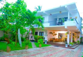 King Lobster Summer House has Balcony rooms