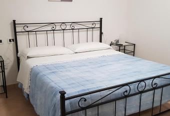 A CASA DEL SOLE has Balcony rooms