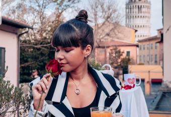 Hotel Francesco allows 18 year olds to book a room