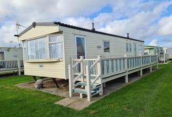 10 Berth on The Chase (Torbay) has Balcony rooms