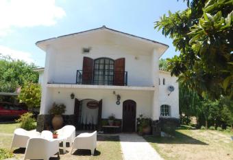 Filipao Aparts has Balcony rooms