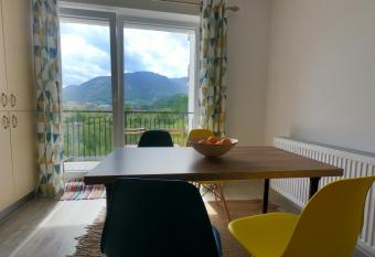 Panoramic Residence has Balcony rooms