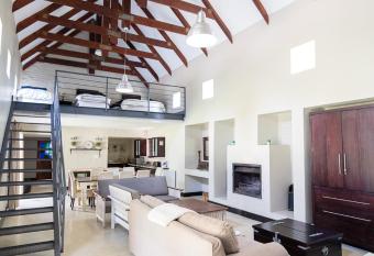 Sorgenvrei has Balcony rooms