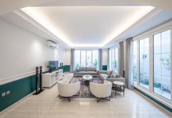 Mabaat - Al Yasmeen - 353 allows 18 year olds to book a room