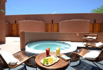 Hotel Pascual Andino has Balcony rooms