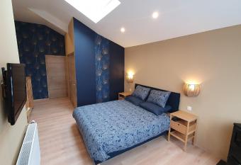 Bed N Bulles allows 18 year olds to book a room