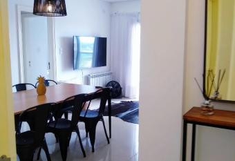 Departamento con Piscina en Rio Cuarto has Balcony rooms