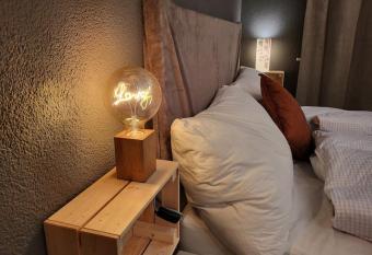 Ski-in cosy studio has Balcony rooms