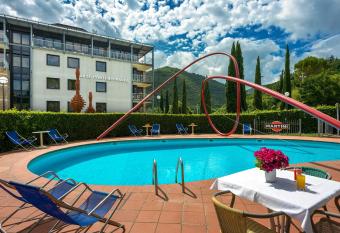 Albornoz Palace Hotel has Balcony rooms