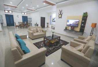 Dipali s Villa Executive 2bhk has Balcony rooms
