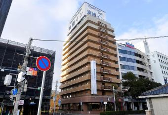 Toyoko Inn Hanshin Amagasaki Ekimae has Smoking rooms