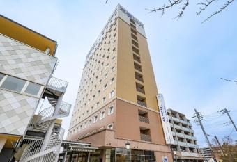 Toyoko Inn Misato-chuo Ekimae has Smoking rooms