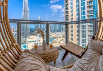 BellaVista - 2BR at The Residences Downtown Boulevard Full Burj Khalifa and Fountain view has Balcony rooms