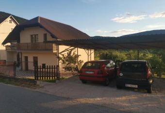 JOSIPA has Balcony rooms