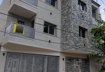 Departamento MITRE allows 18 year olds to book a room